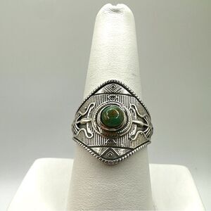 Sterling silver, marked "GSX" turquoise round cabochon ring!